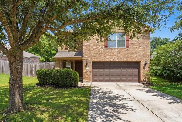 $297,900 | 161 Dodge City Trail, Newark, TX 76071