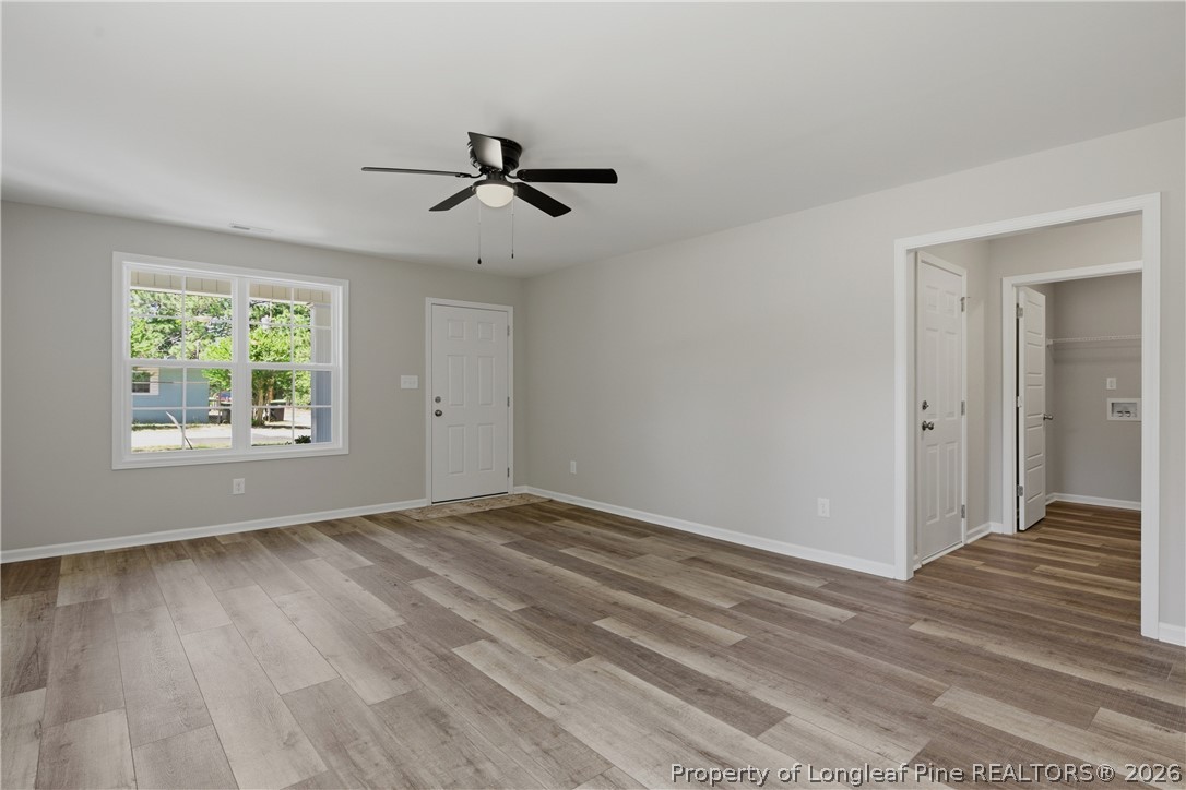221 South 5th Street Spring Lake, NC 28390 - Photo 10 of 49