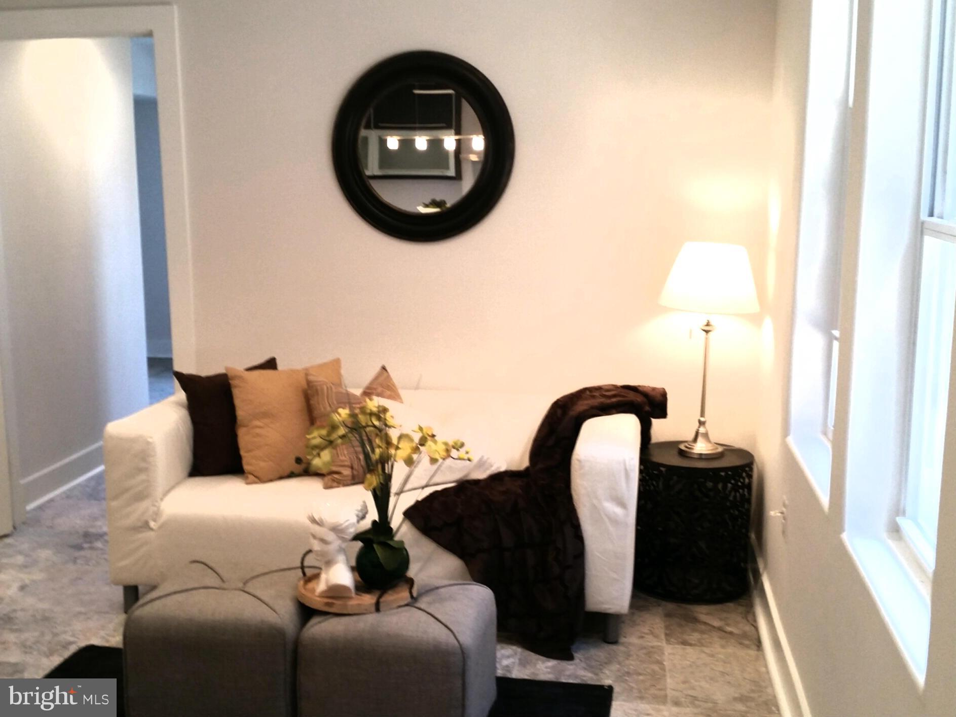 1220 Holbrook Terrace Northeast, Unit B3 Washington, DC 20002 - Photo 2 of 8 Living Room