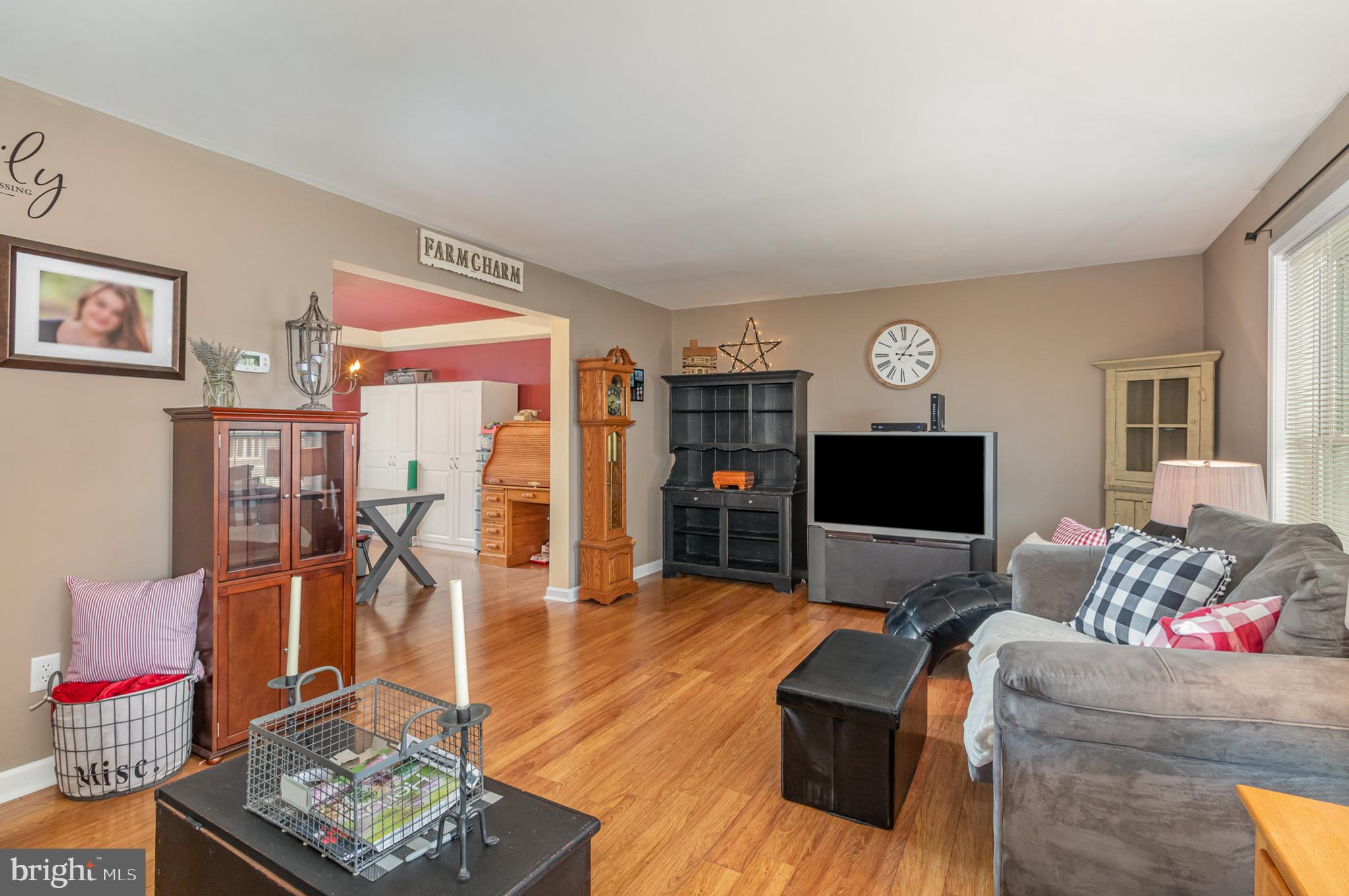 287 Ridge Hill Road Mechanicsburg, PA 17050 - Photo 9 of 48 Gallery Image 9