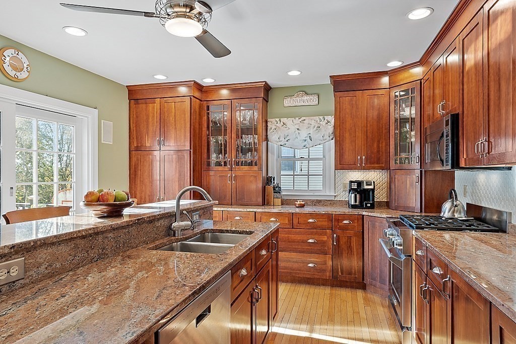 119 Barnard Road Worcester, MA 01605 - Photo 12 of 34 Gallery Image 12
