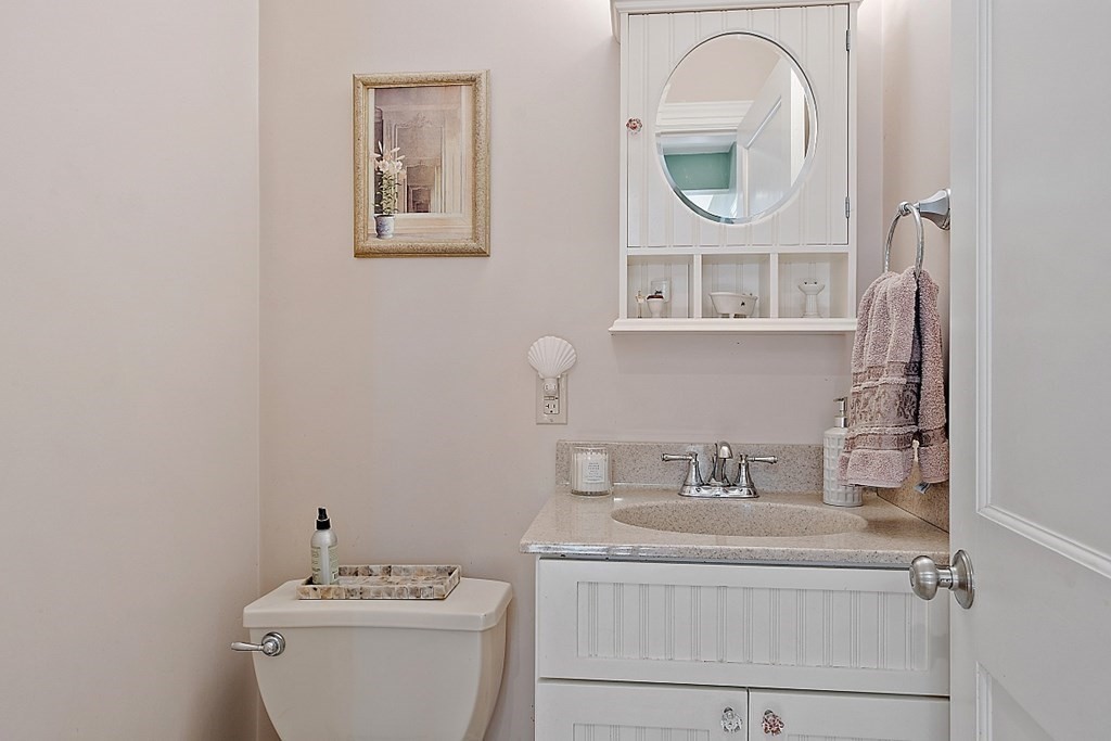 119 Barnard Road Worcester, MA 01605 - Photo 16 of 34 Gallery Image 16