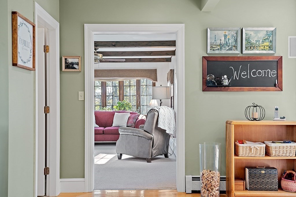 119 Barnard Road Worcester, MA 01605 - Photo 5 of 34 Gallery Image 5