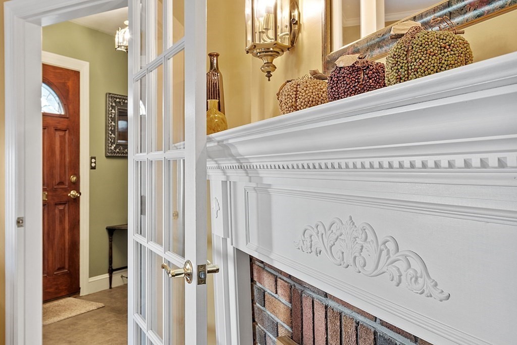 119 Barnard Road Worcester, MA 01605 - Photo 7 of 34 Gallery Image 7