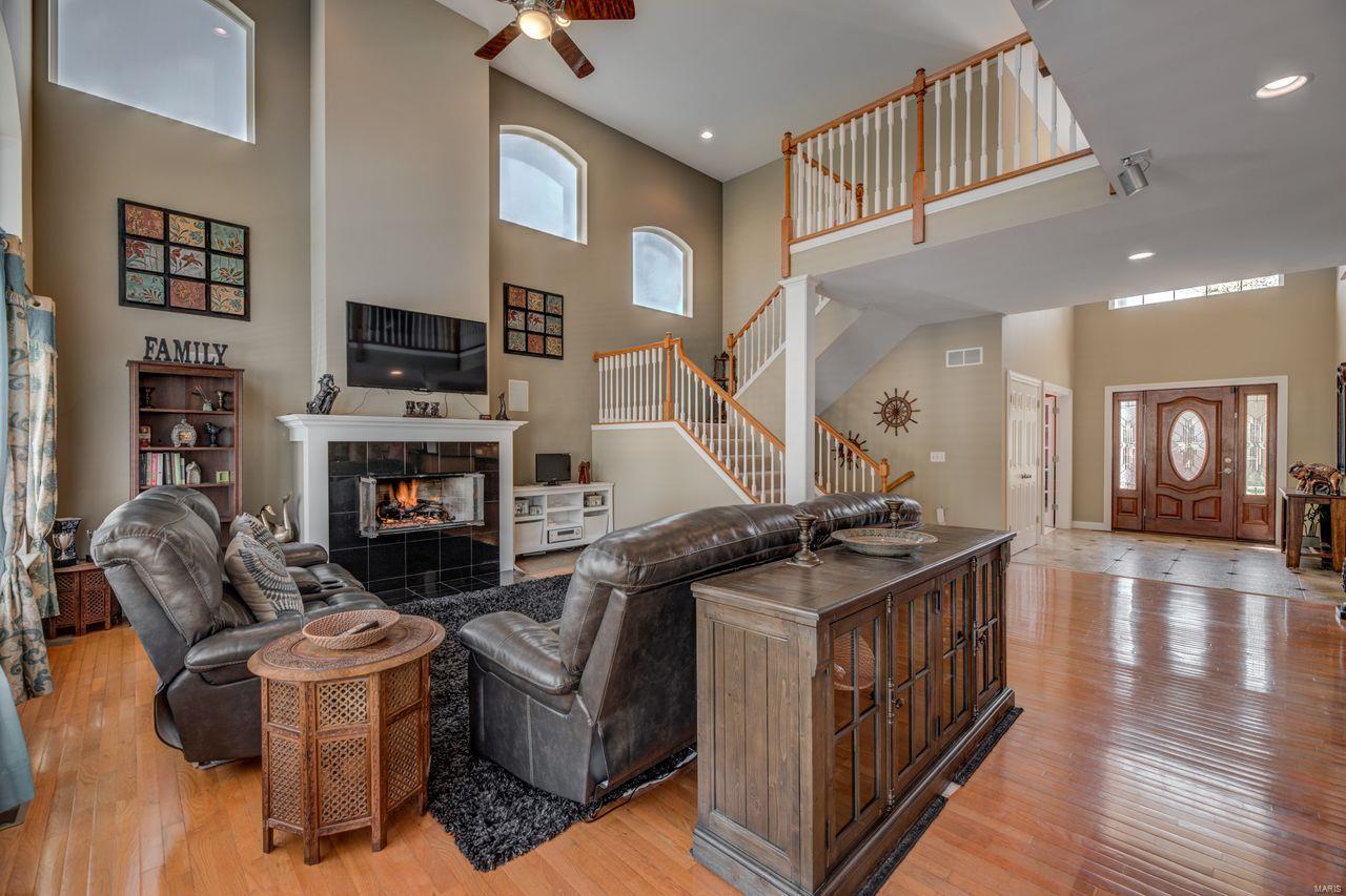 9791 East Watson Road St. Louis, MO 63126 - Photo 2 of 27 Gallery Image 2