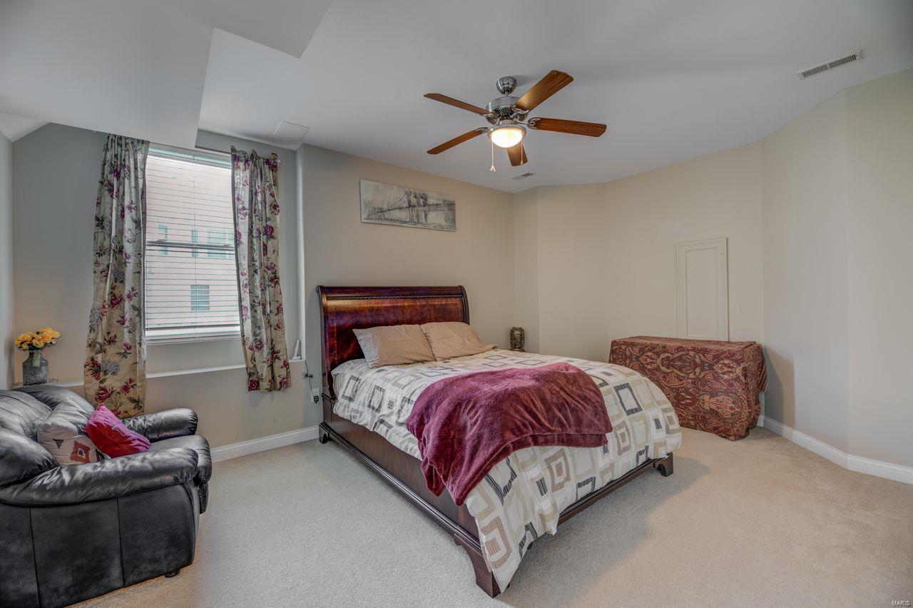 9791 East Watson Road St. Louis, MO 63126 - Photo 16 of 27 Gallery Image 16