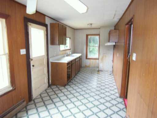 1760 Locust Road Franklin Park, PA 15143 - Photo 5 of 7 Gallery Image 5