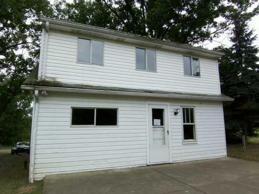 1760 Locust Road Franklin Park, PA 15143 - Photo 6 of 7 Gallery Image 6
