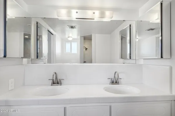 $850,000 | 5438 East Pinchot Avenue, Phoenix, AZ 85018