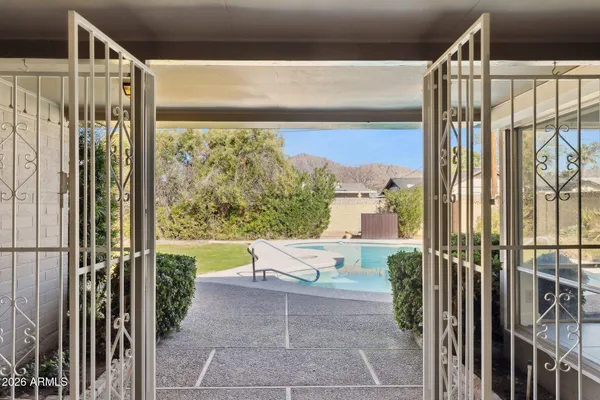 $850,000 | 5438 East Pinchot Avenue, Phoenix, AZ 85018