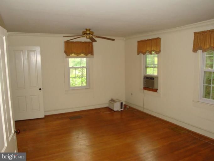 13501 Old Frederick Road Rocky Ridge, MD 21778 - Photo 14 of 30 Interior (General)
