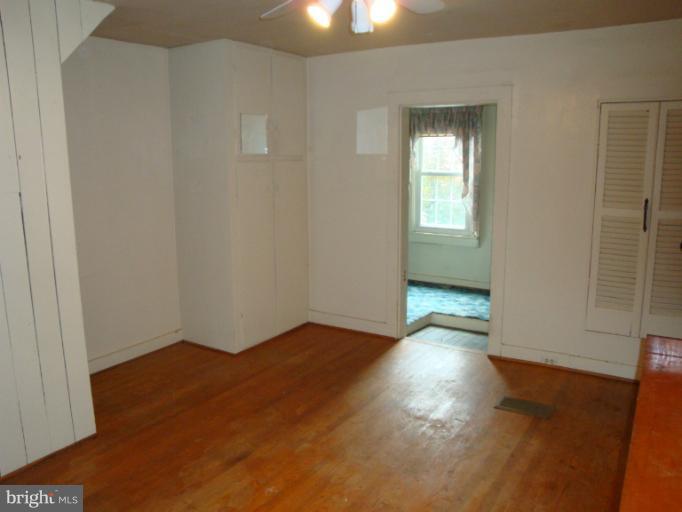 13501 Old Frederick Road Rocky Ridge, MD 21778 - Photo 18 of 30 Bedroom