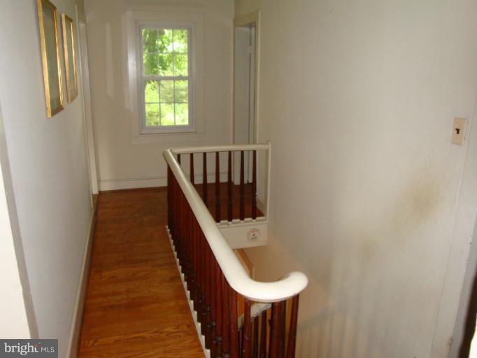 13501 Old Frederick Road Rocky Ridge, MD 21778 - Photo 3 of 30 Interior (General)