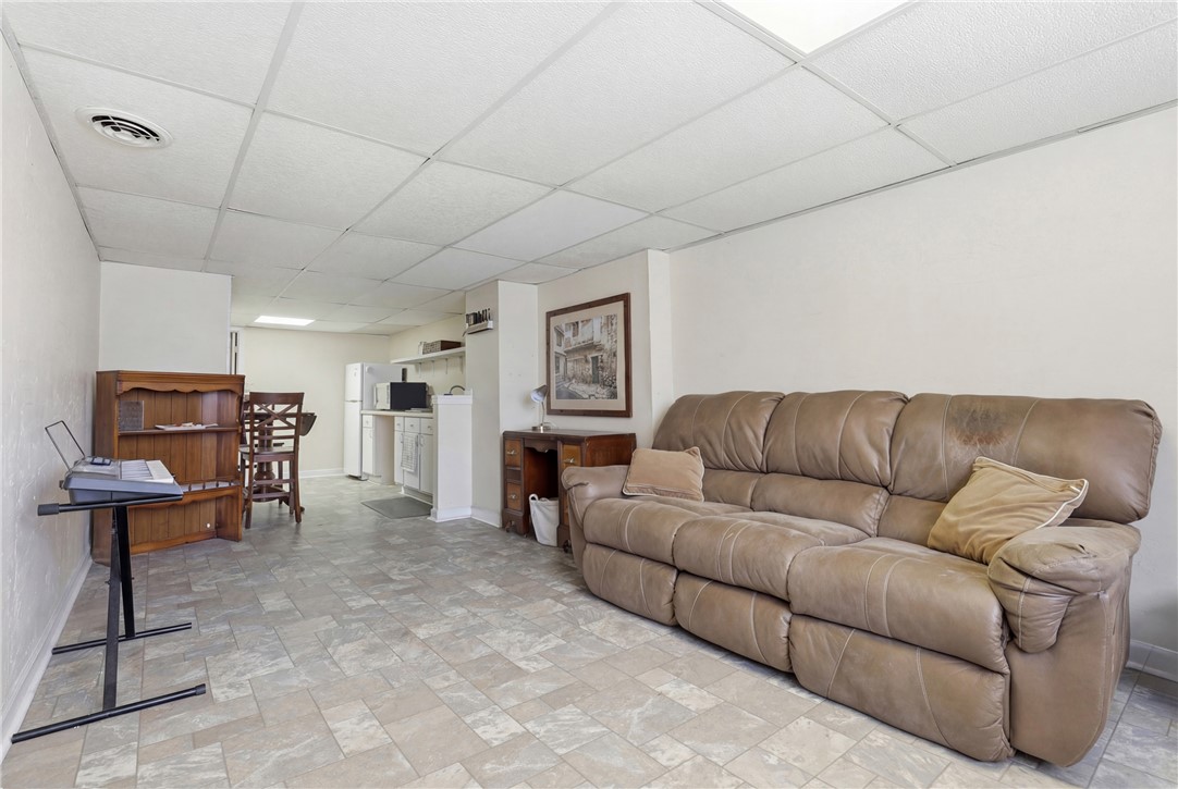 602 South Tugaloo Street Walhalla, SC 29691 - Photo 20 of 39 This versatile basement space features resilient flooring and ample room for various activities.