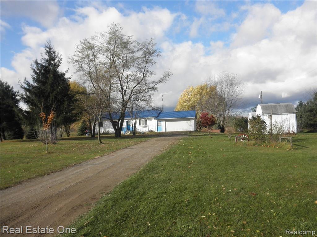 1452 South Crawford Road Deford, MI 48729 - Photo 39 of 49 View of front elevation from street.JPG
