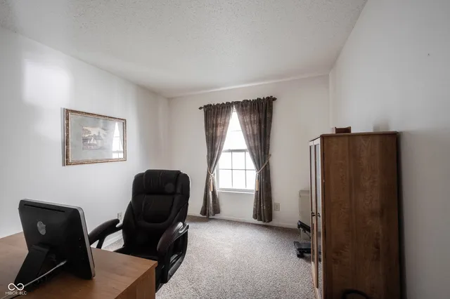 $329,900 | 9485 West Lantern Lane, Pendleton, IN 46064