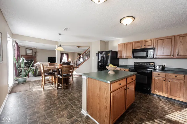 $334,900 | 9485 West Lantern Lane, Pendleton, IN 46064