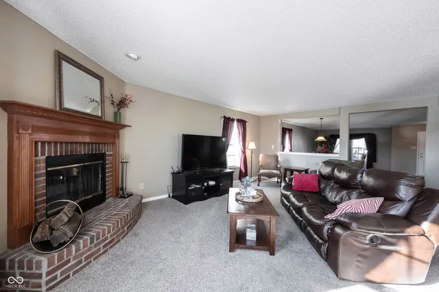 $329,900 | 9485 West Lantern Lane, Pendleton, IN 46064