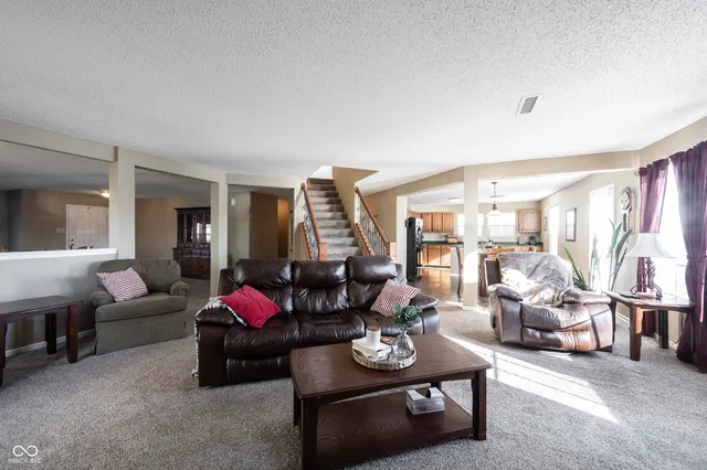 $334,900 | 9485 West Lantern Lane, Pendleton, IN 46064