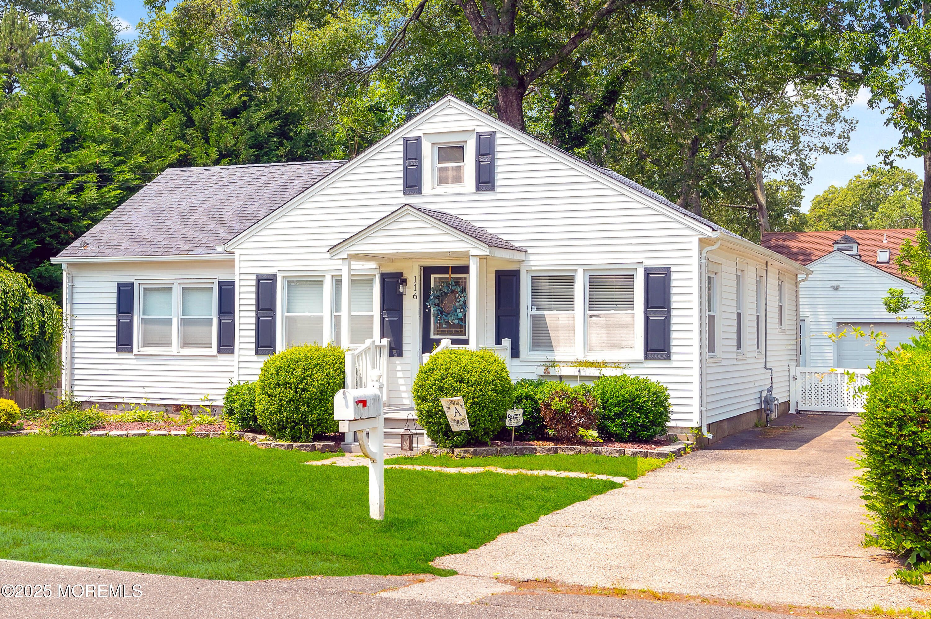 116 Lloyd Road Toms River, NJ 08753 - Photo 1 of 40 Front 8-2
