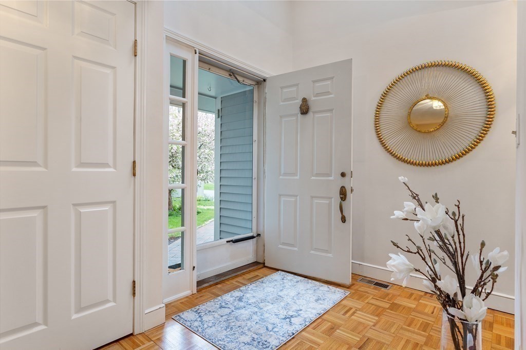 11 Edmonds Road Concord, MA 01742 - Photo 18 of 39