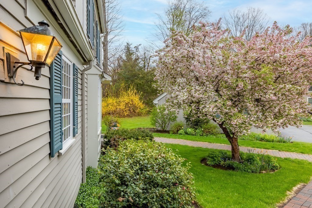 11 Edmonds Road Concord, MA 01742 - Photo 19 of 39