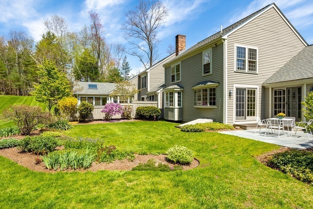 11 Edmonds Road Concord, MA 01742 - Photo 2 of 39