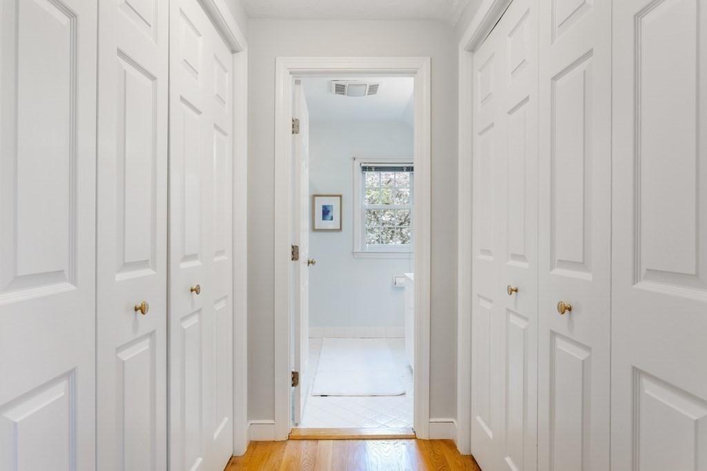 11 Edmonds Road Concord, MA 01742 - Photo 22 of 39