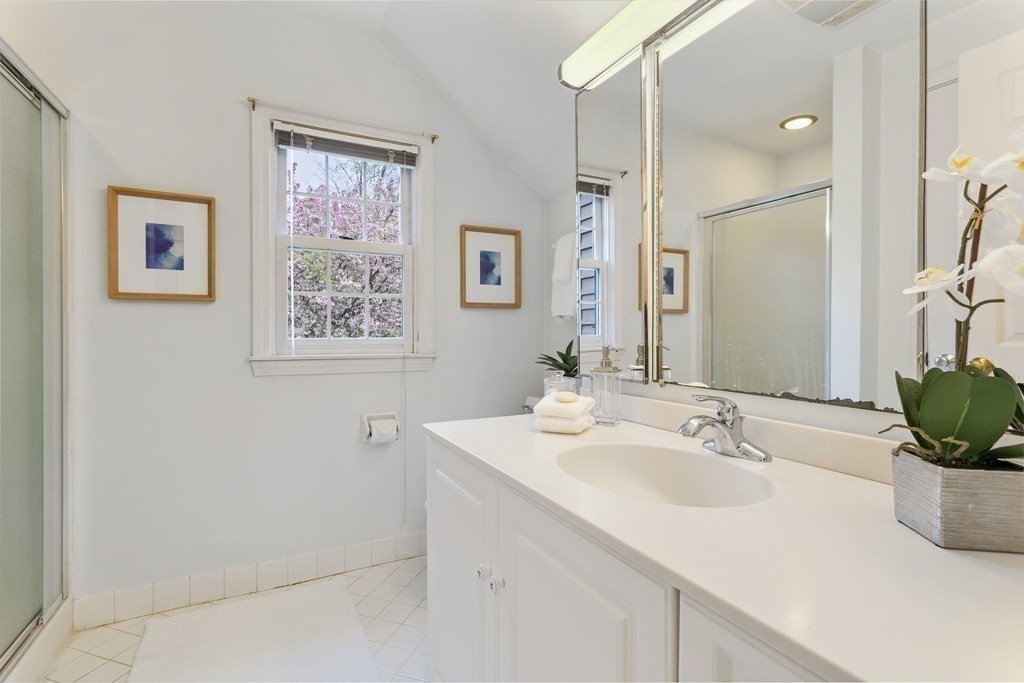 11 Edmonds Road Concord, MA 01742 - Photo 23 of 39