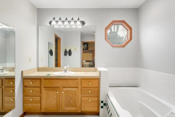 $349,000 | 53608 Arrowwood Drive, Elkhart, IN 46514