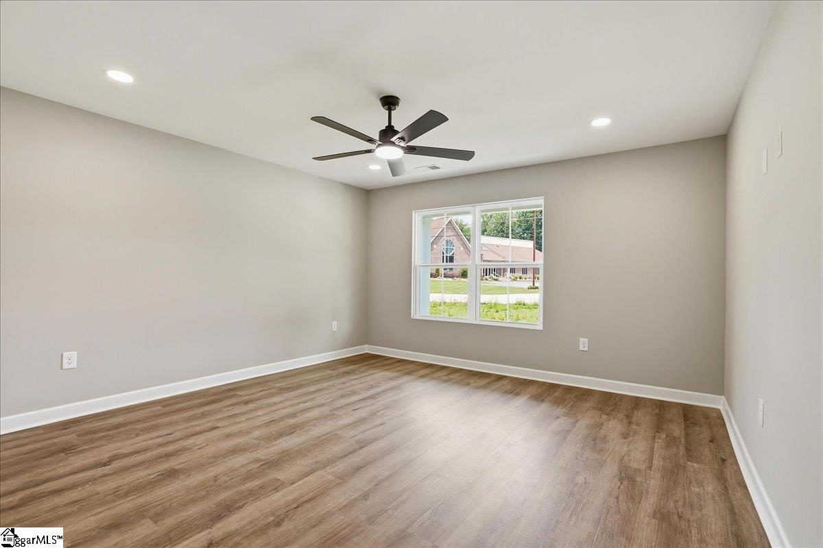1859 Reid School Road Taylors, SC 29687 - Photo 12 of 26