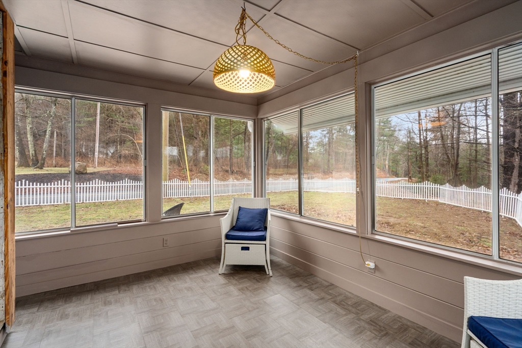 61 East Brimfield Road Holland, MA 01521 - Photo 10 of 29