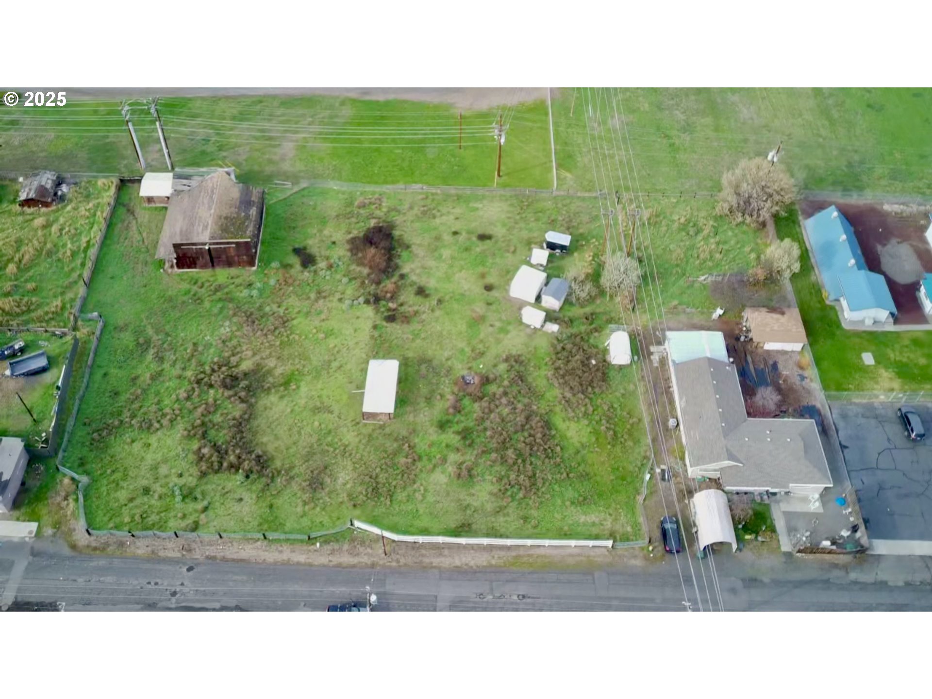917 Myrtle Street The Dalles, OR 97058 - Photo 5 of 22 a picture of city view
