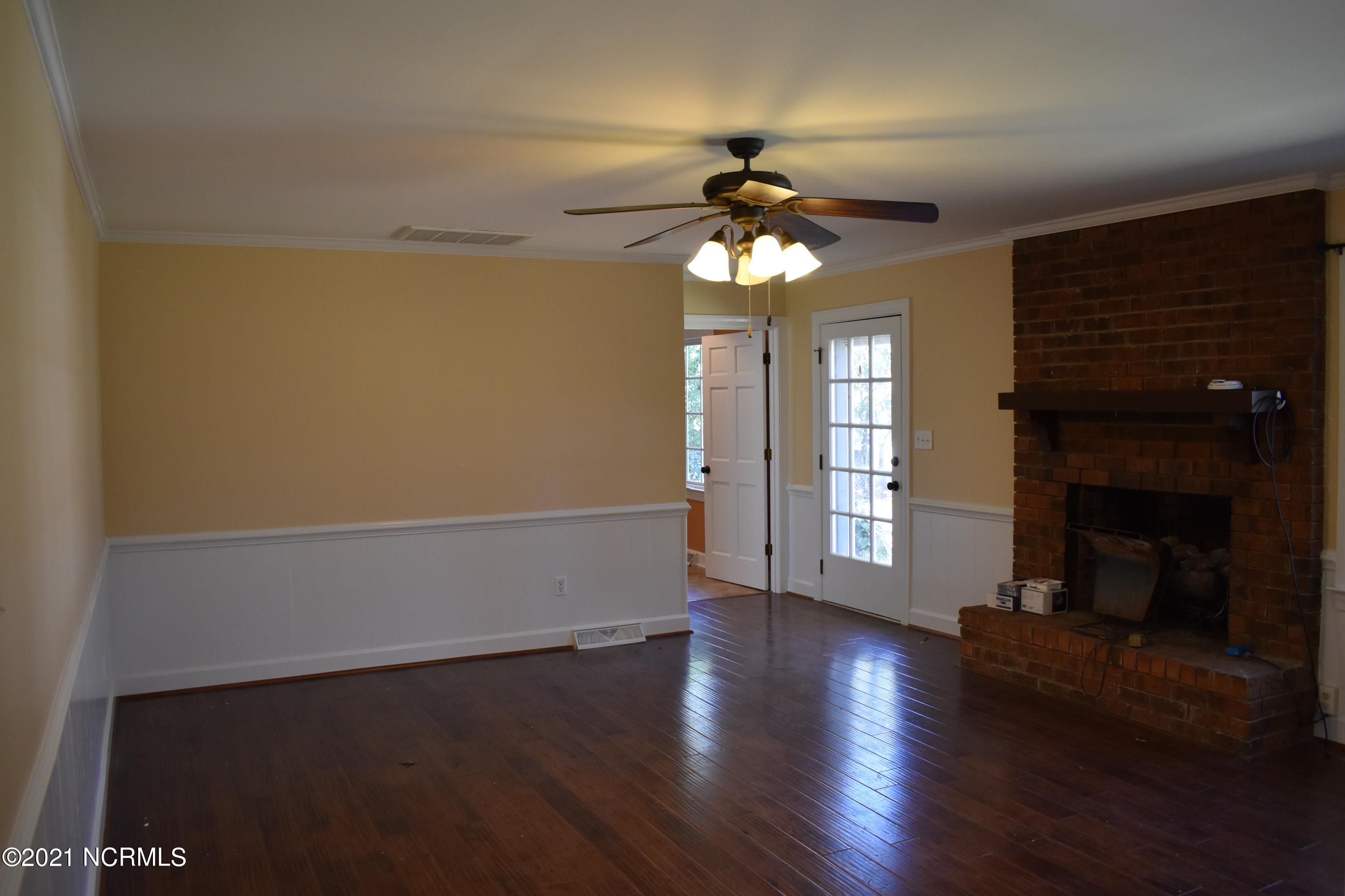1222 Buxton Road Northwest Wilson, NC 27896 - Photo 11 of 25 family room 2