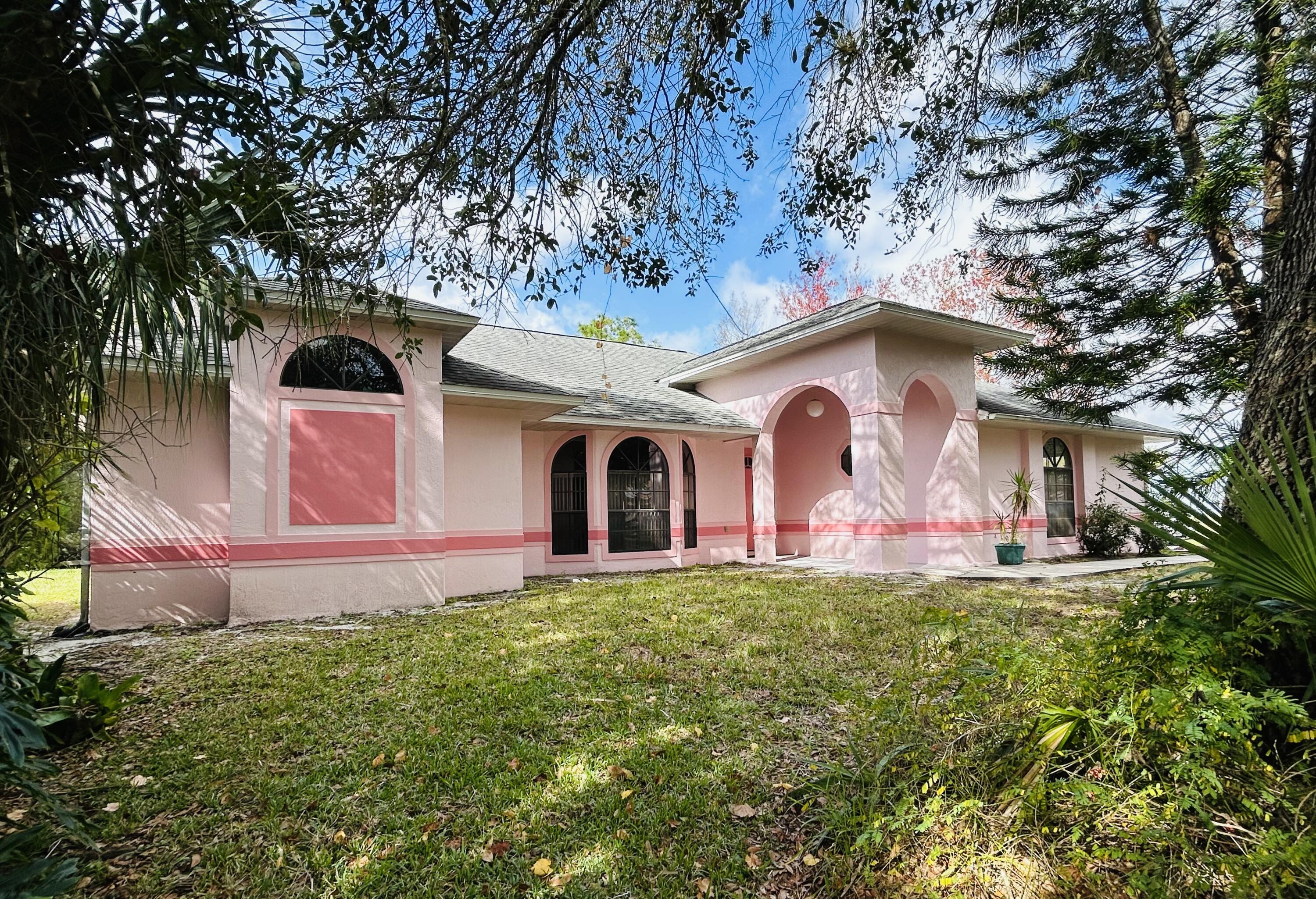 1068 Itzehoe Ave Northwest  