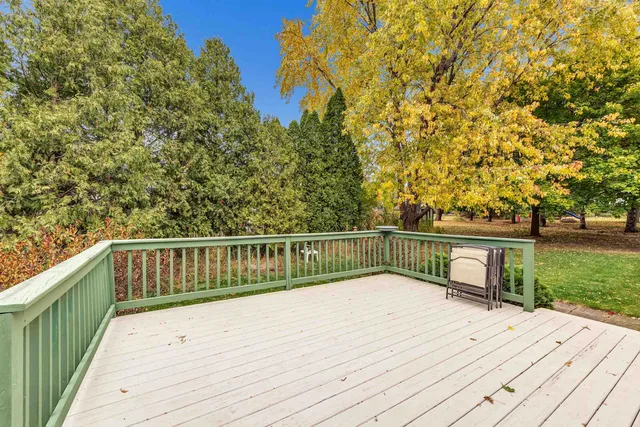 $380,000 | 1213 Danena Drive, De Pere, WI 54115