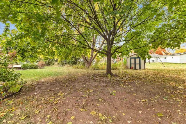 $380,000 | 1213 Danena Drive, De Pere, WI 54115