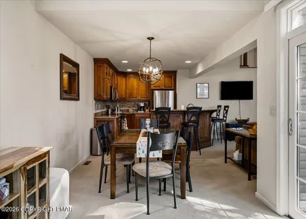 $450,000 | 40 Summit Wind Drive, Lake Harmony, PA 18624