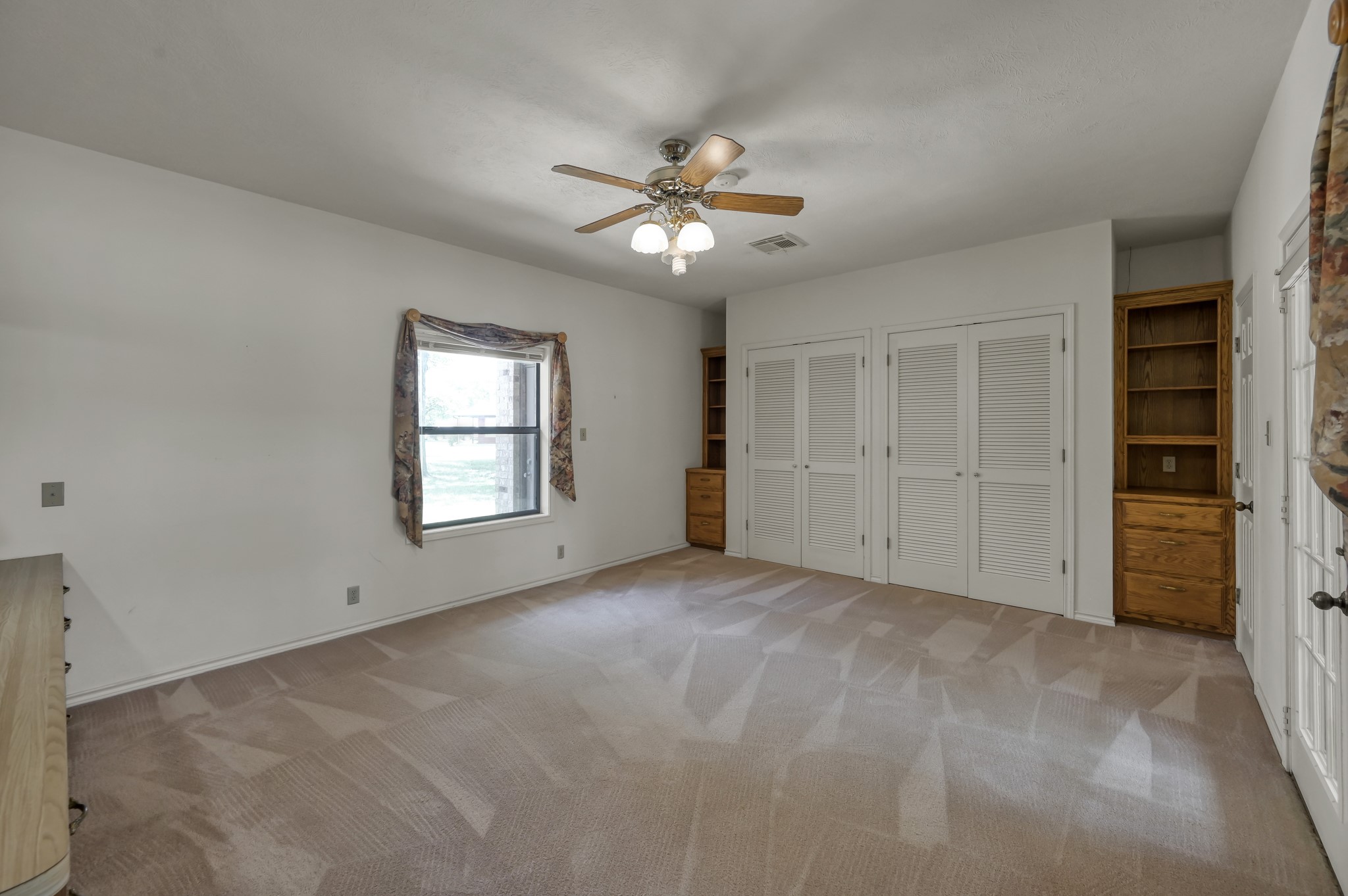 273 Augusta Drive Trinity, TX 75862 - Photo 25 of 50 3rd bedroom or gameroom/study.