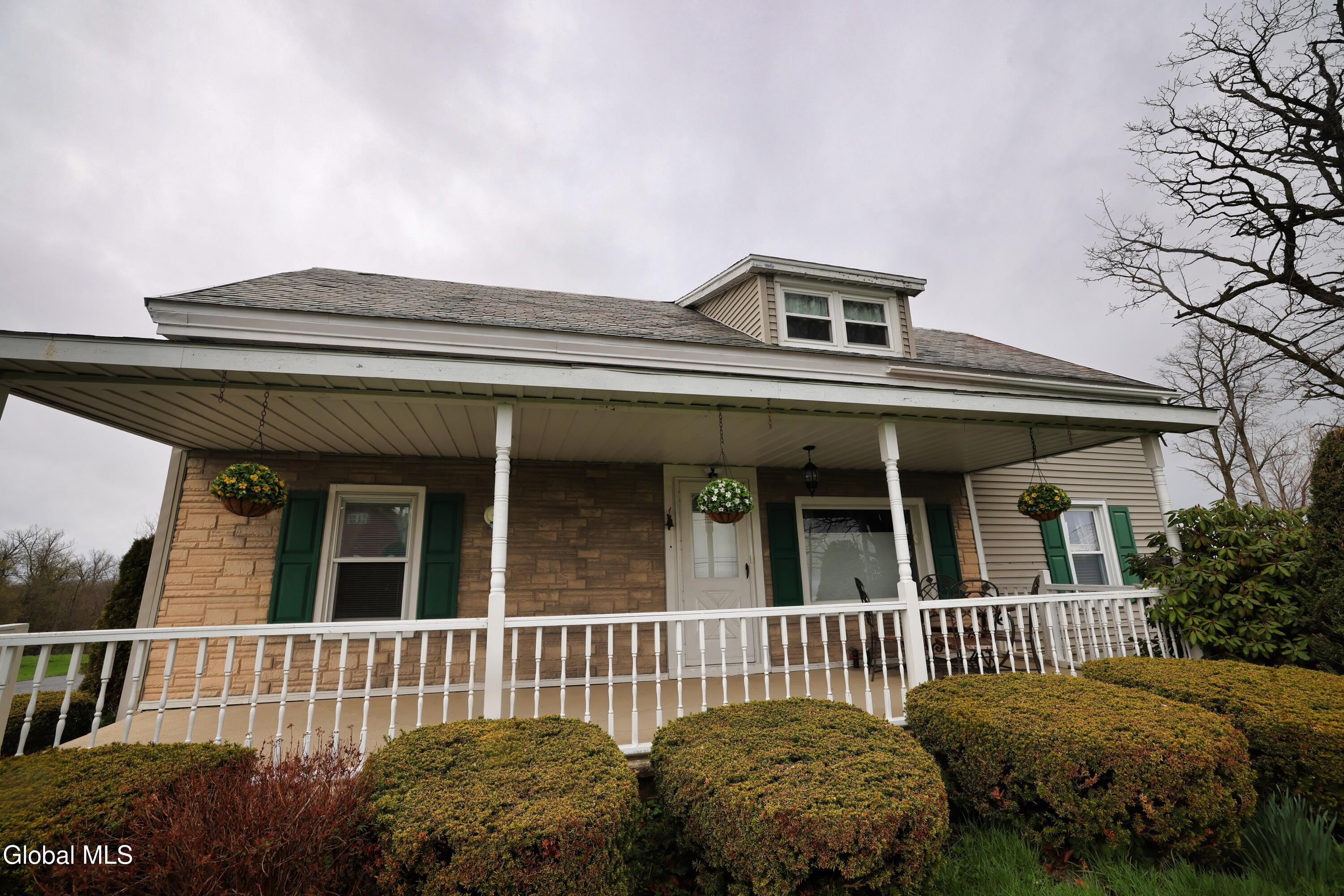 178 Youngs Corners Road Florida, NY 12010 - Photo 8 of 54 PERF1314