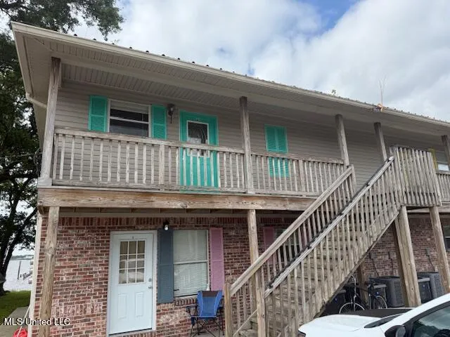 $975 | 5801 Brittany Avenue, Unit B, Biloxi, MS 39532
