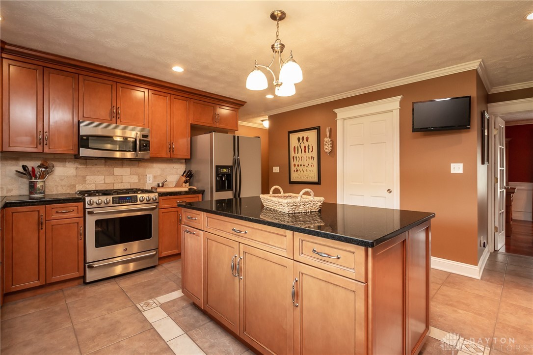 641 West Lower Springboro Road Springboro, OH 45066 - Photo 19 of 70 Gallery Image 19