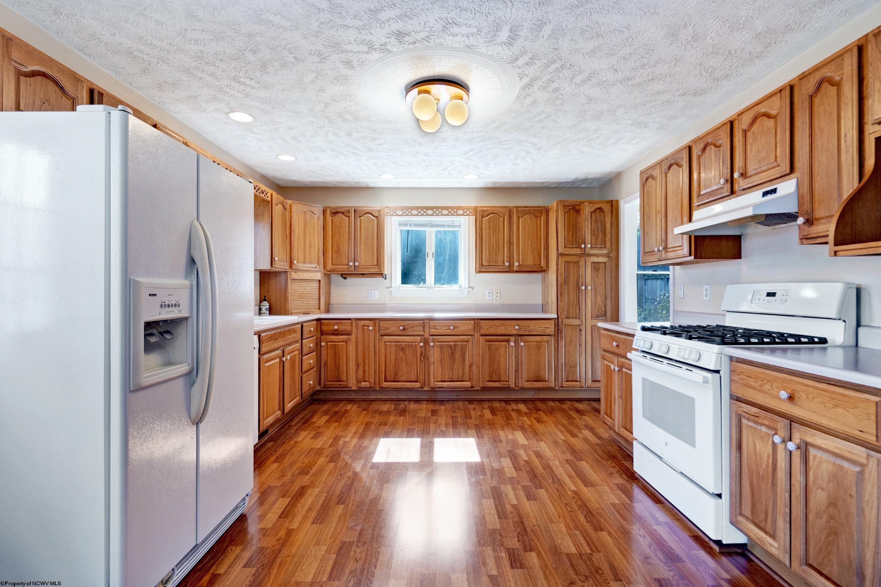 746 Canyon Road Morgantown, WV 26508 - Photo 9 of 42 Gallery Image 9