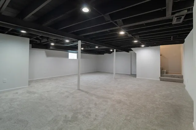 a view of empty room
