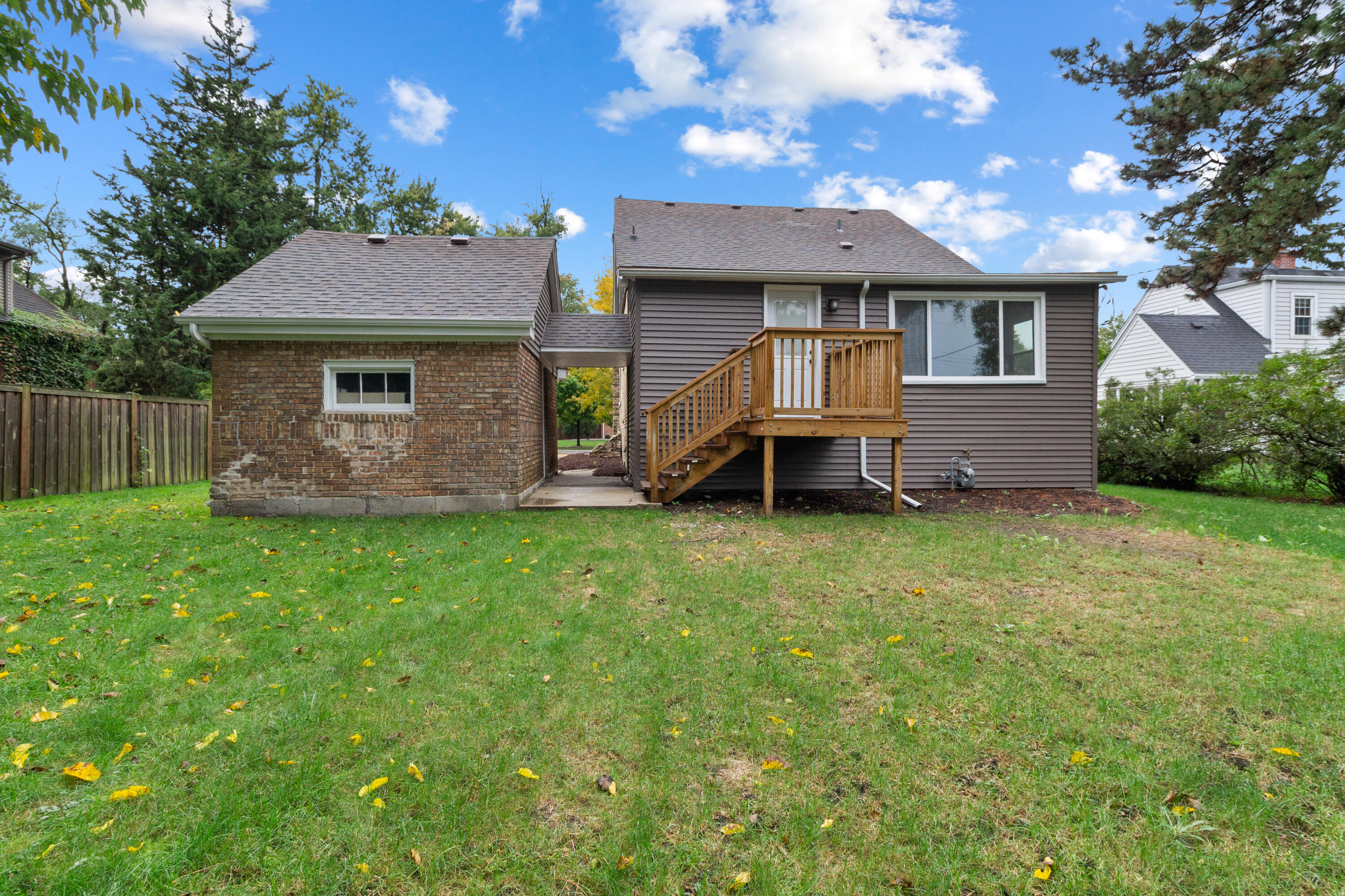 7937 Forest Avenue Munster, IN 46321 - Photo 4 of 27 3000x2000