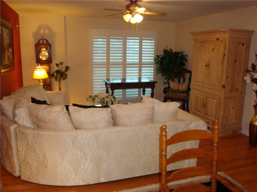 402 New River Road, Unit 109 Lincoln, RI 02838 - Photo 3 of 19