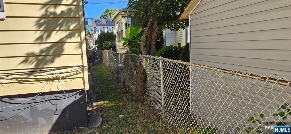 264-266 Pomona Avenue, Unit 3 Newark, NJ 07112 - Photo 27 of 27 a view of balcony