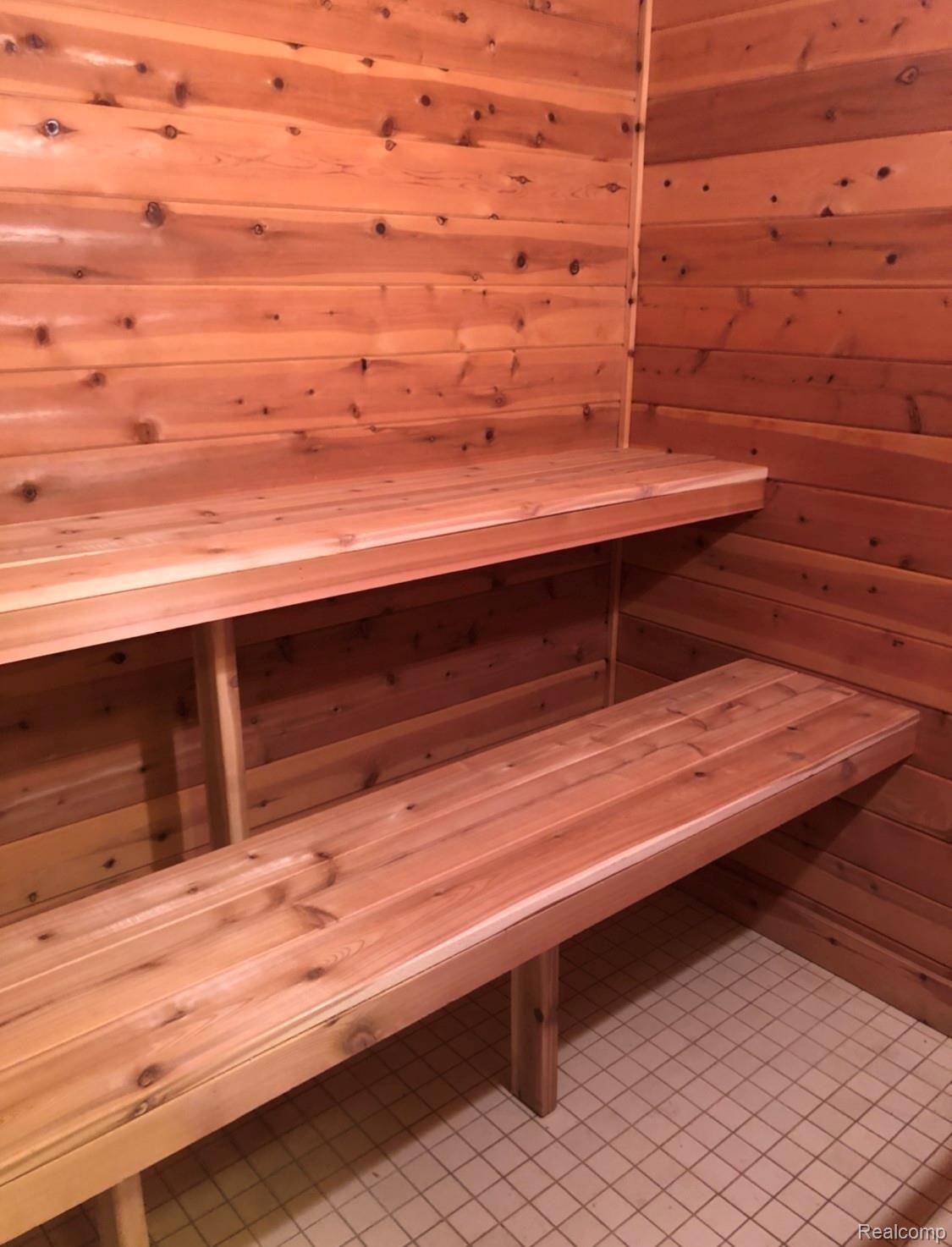 1510 South Milford Road Milford, MI 48381 - Photo 29 of 48 Sauna