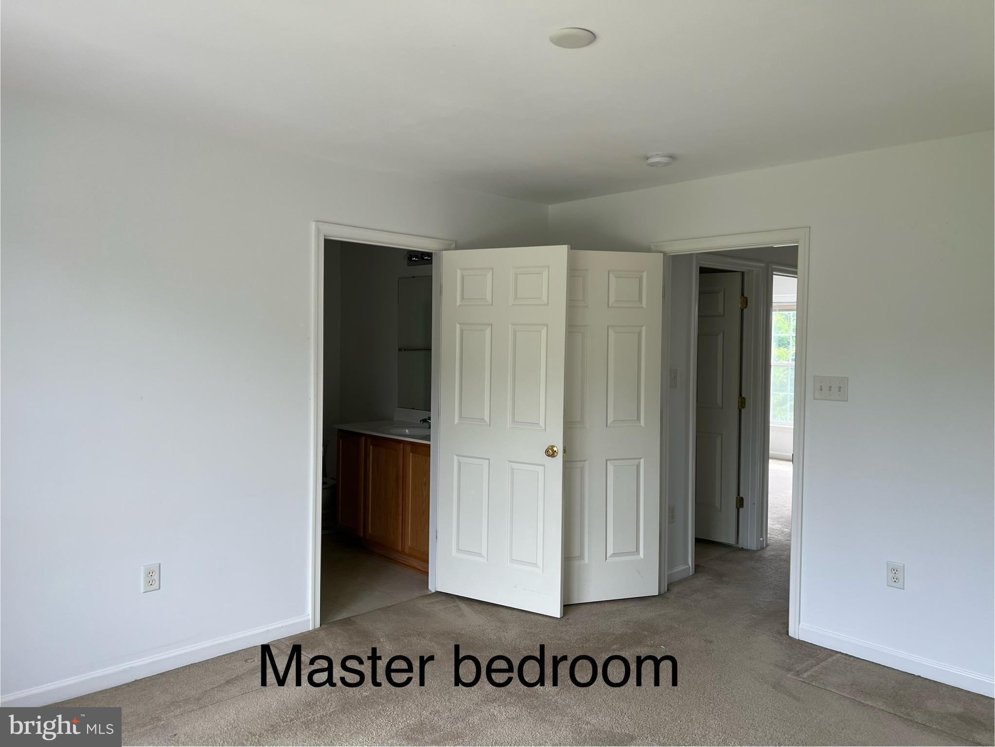 11 Carriage House Road Pottstown, PA 19465 - Photo 6 of 36 Gallery Image 6