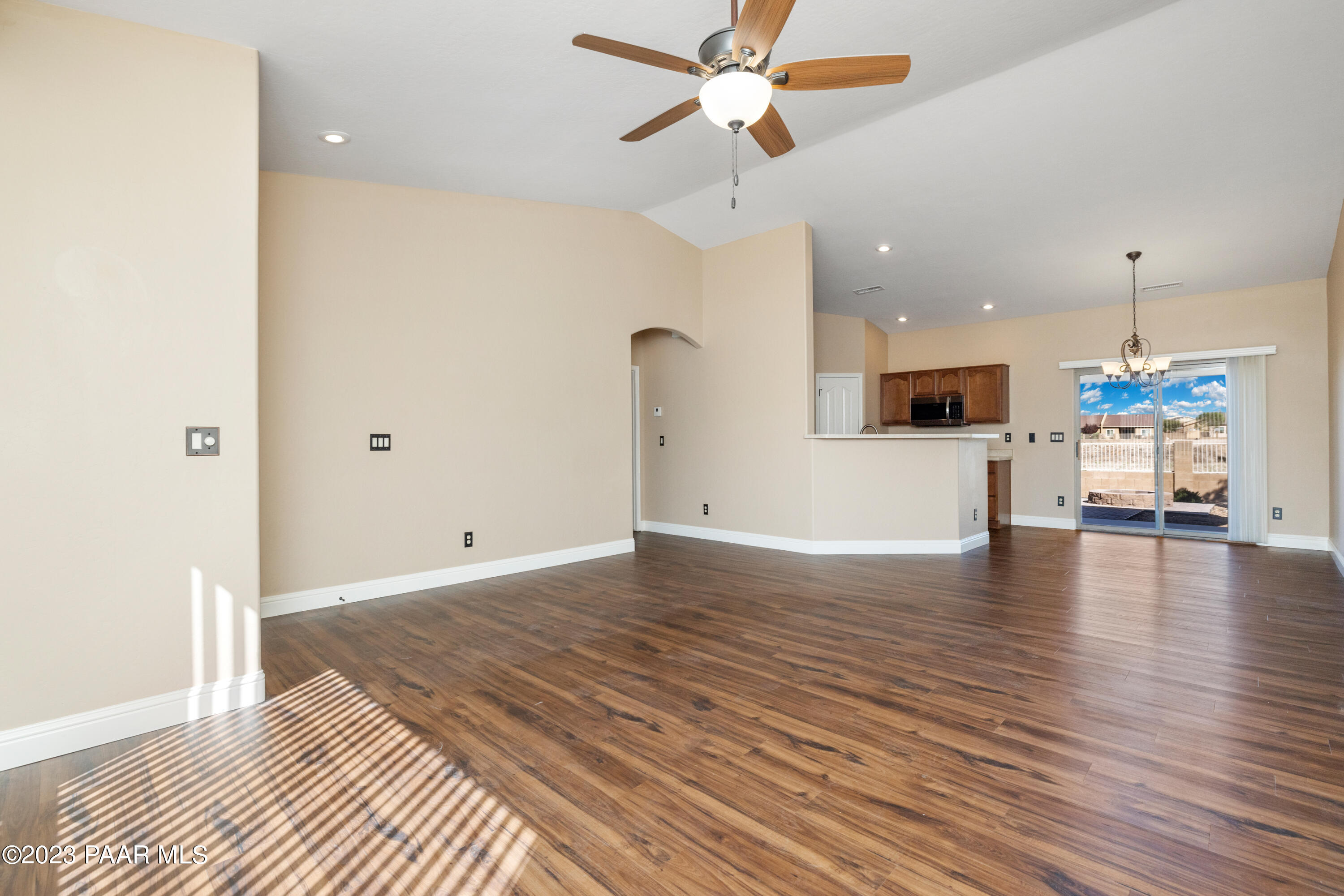 4435 Harwick Road Prescott Valley, AZ 86314 - Photo 3 of 21 003_Living Room